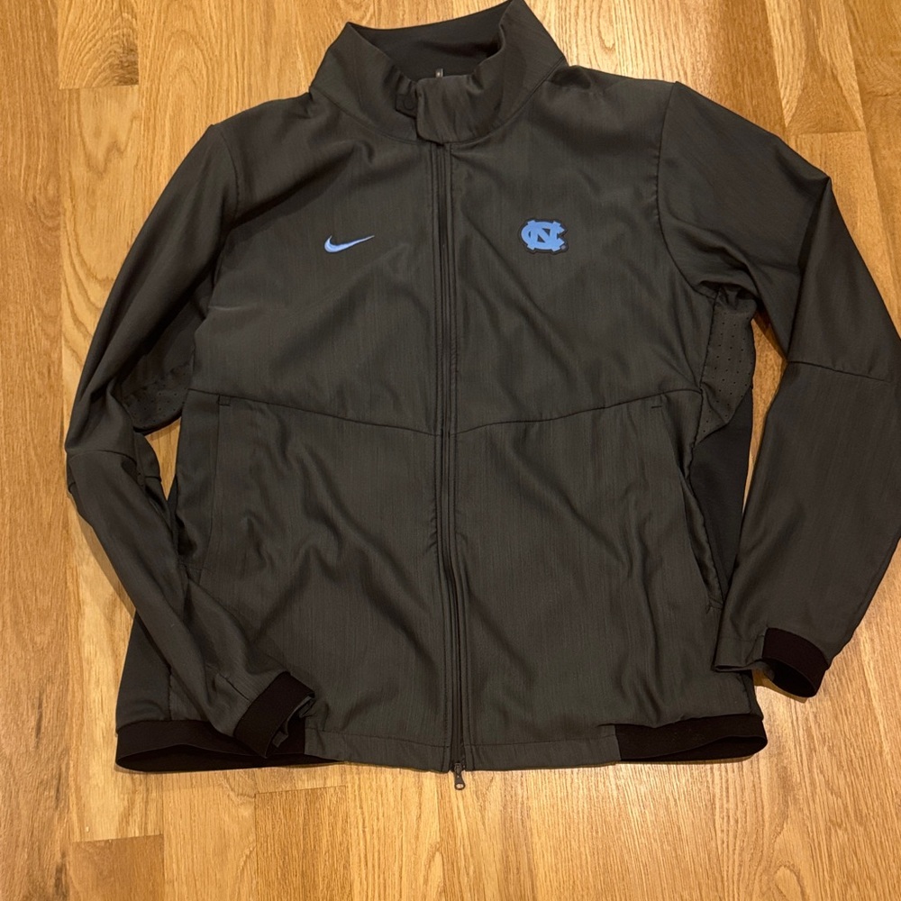 UNC Nike Gray Lightweight Jacket (player exclusive)